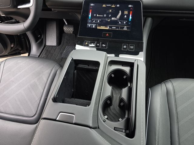 2025 INFINITI QX80 Luxe 4WD