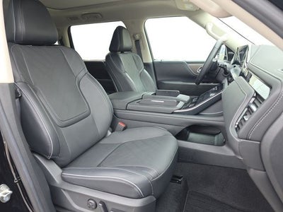 2025 INFINITI QX80 Luxe 4WD