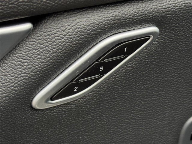 2023 Maserati Ghibli Modena Q4