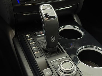 2023 Maserati Ghibli Modena Q4