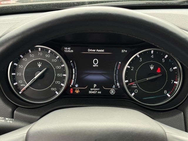 2023 Maserati Ghibli Modena Q4