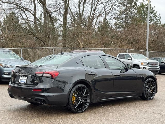 2023 Maserati Ghibli Modena Q4