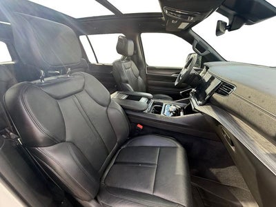 2023 Jeep Wagoneer Series III