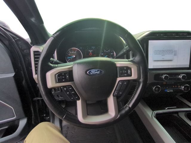 2022 Ford F-350SD Lariat