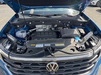 2026 Volkswagen Atlas Cross Sport 2.0T SEL Premium R-Line