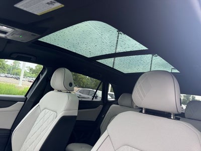 2026 Volkswagen Atlas Cross Sport 2.0T SEL Premium R-Line