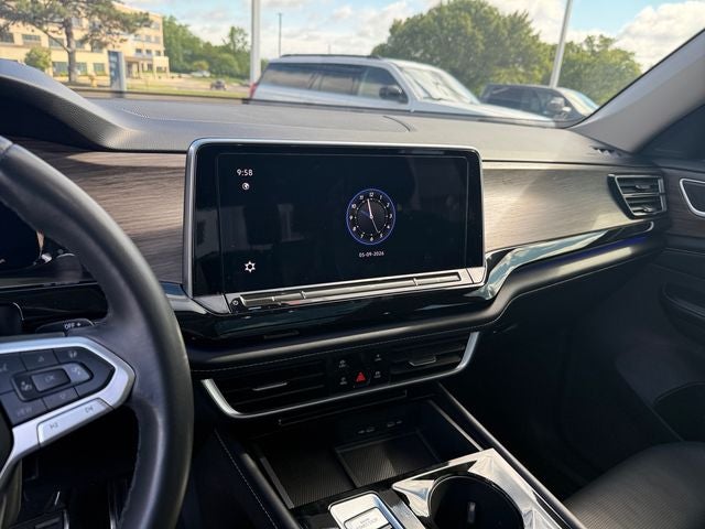 2024 Volkswagen Atlas 2.0T SEL Premium R-Line
