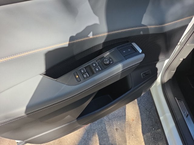 2027 Volkswagen Atlas 2.0T SE w/ Technology