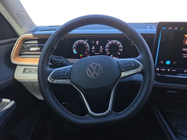 2027 Volkswagen Atlas 2.0T SE w/ Technology