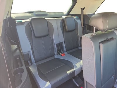 2027 Volkswagen Atlas 2.0T SE w/ Technology