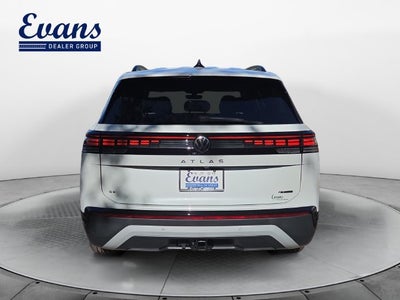 2027 Volkswagen Atlas 2.0T SE w/ Technology