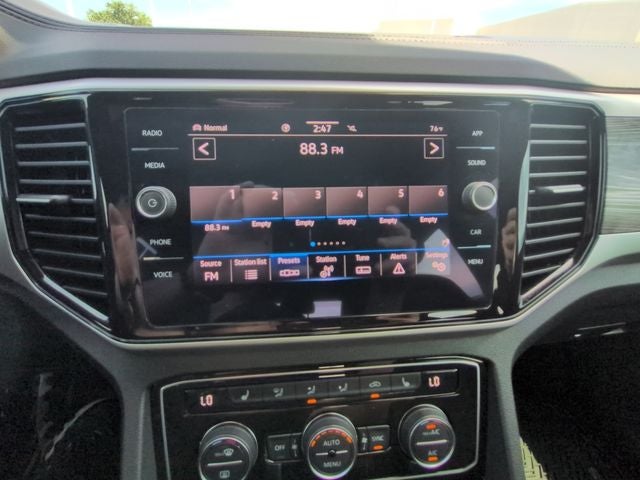 2023 Volkswagen Atlas Cross Sport 3.6L V6 SE w/Technology