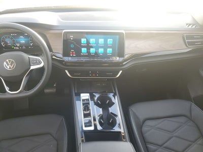 2026 Volkswagen Atlas 2.0T SE w/ Technology