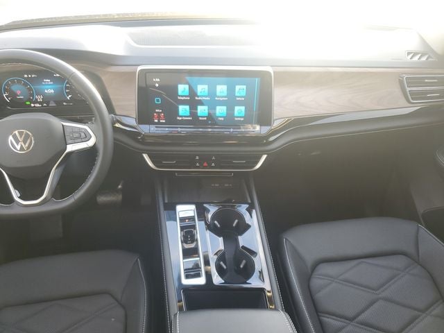 2026 Volkswagen Atlas 2.0T SE w/ Technology