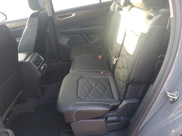 2026 Volkswagen Atlas 2.0T SE w/ Technology