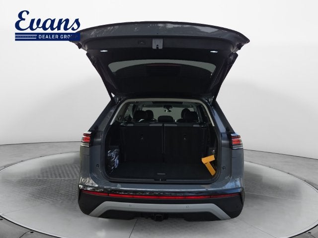 2027 Volkswagen Atlas 2.0T SE w/ Technology