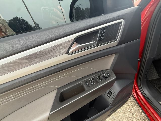 2022 Volkswagen Atlas Cross Sport 3.6L V6 SE w/Technology