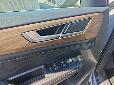 2026 Volkswagen Atlas 2.0T SE w/ Technology