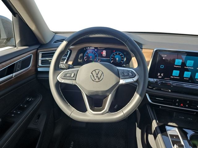 2026 Volkswagen Atlas 2.0T SE w/ Technology