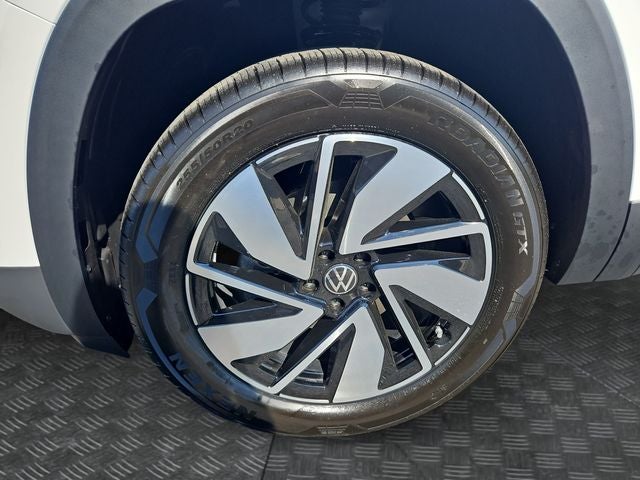 2026 Volkswagen Atlas 2.0T SE w/ Technology