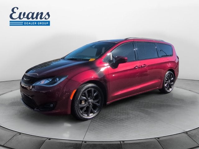 2018 Chrysler Pacifica Touring Plus