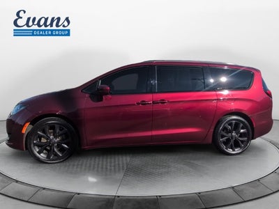 2018 Chrysler Pacifica Touring Plus