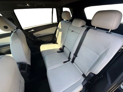 2020 Volkswagen Tiguan 2.0T SE R-Line Black 4Motion