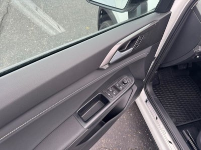 2026 Volkswagen Taos 1.5T SE Black