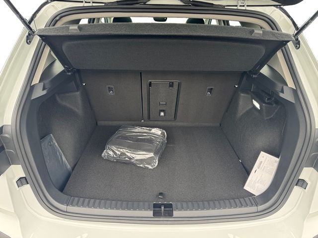 2026 Volkswagen Taos 1.5T SE Black