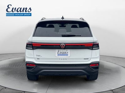 2026 Volkswagen Taos 1.5T SE Black