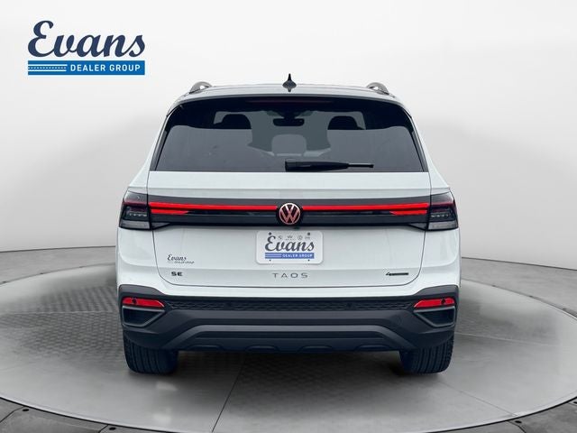 2026 Volkswagen Taos 1.5T SE Black