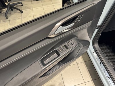 2026 Volkswagen Taos 1.5T SE Black