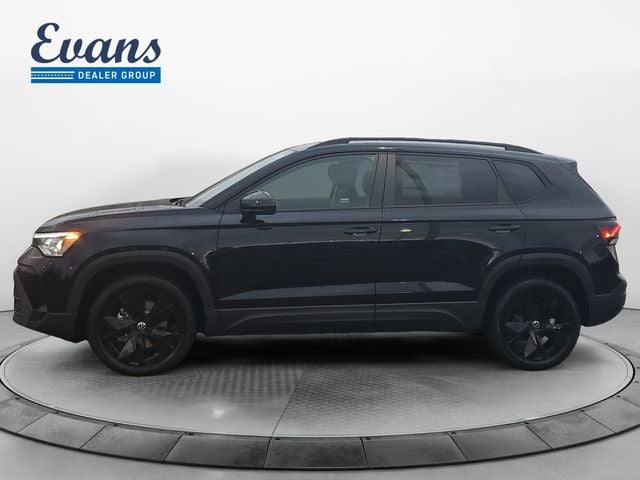 2026 Volkswagen Taos 1.5T SE Black