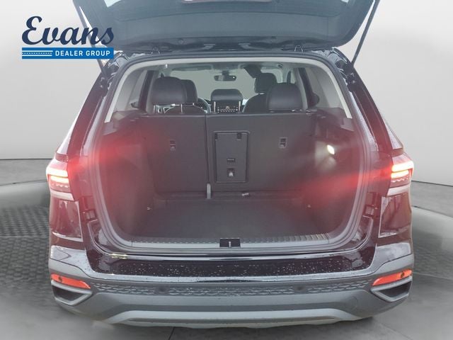 2026 Volkswagen Taos 1.5T SE Black