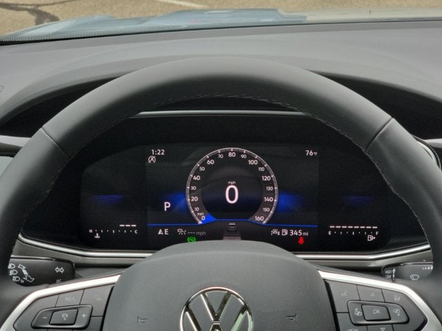2026 Volkswagen Taos 1.5T SE Black