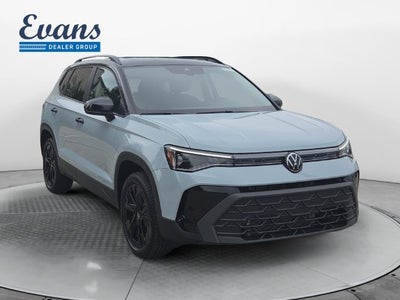 2026 Volkswagen Taos 1.5T SE Black