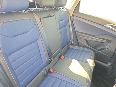 2025 Volkswagen Taos 1.5T SEL