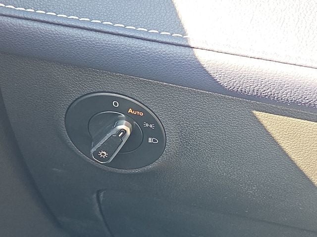 2025 Volkswagen Taos 1.5T SEL