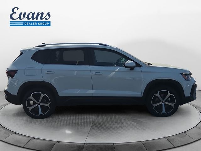 2025 Volkswagen Taos 1.5T SEL