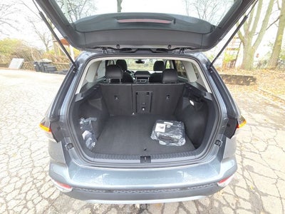 2026 Volkswagen Taos 1.5T SEL