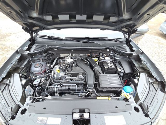 2026 Volkswagen Taos 1.5T SEL