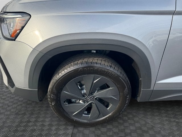 2027 Volkswagen Taos 1.5T S