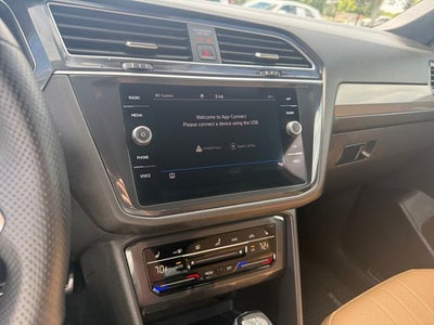 2024 Volkswagen Tiguan 2.0T SE R-Line Black
