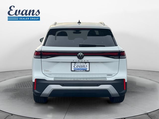 2026 Volkswagen Tiguan 2.0T SE