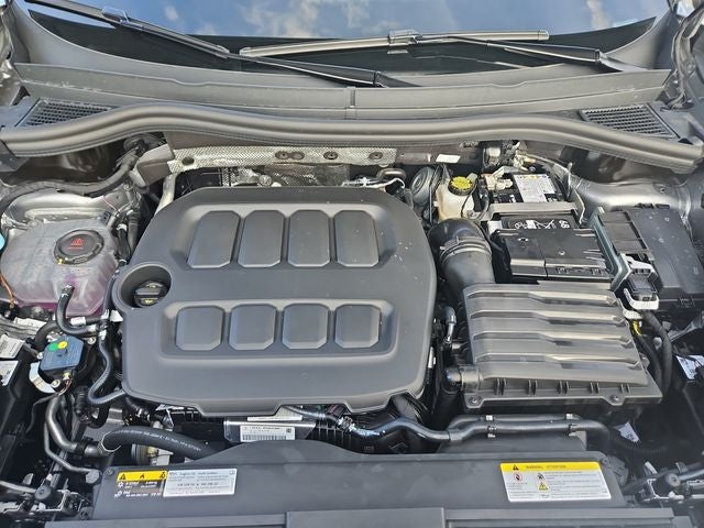 2025 Volkswagen Tiguan 2.0T SE