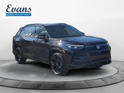 2026 Volkswagen Tiguan 2.0T SE R-Line Black