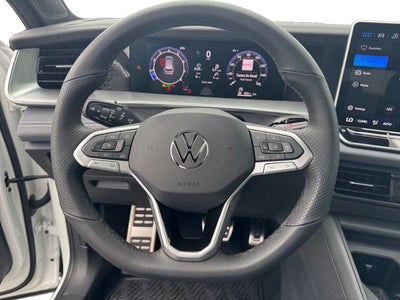 2026 Volkswagen Tiguan 2.0T SE R-Line Black