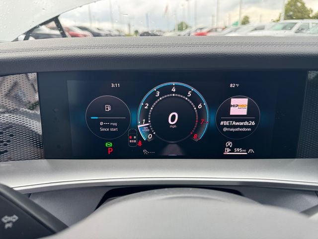 2026 Volkswagen Tiguan 2.0T SE R-Line Black