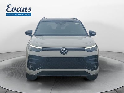 2026 Volkswagen Tiguan 2.0T SE R-Line Black