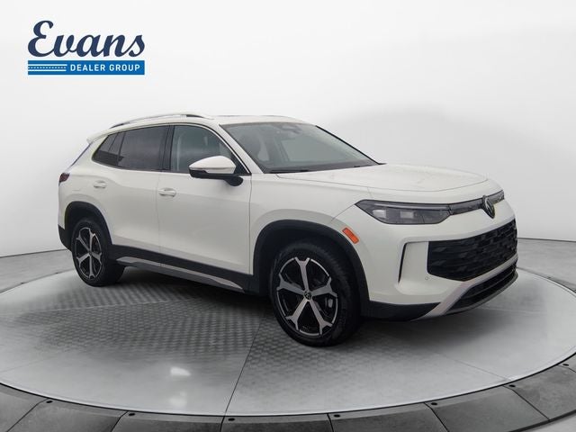 2025 Volkswagen Tiguan 2.0T SE